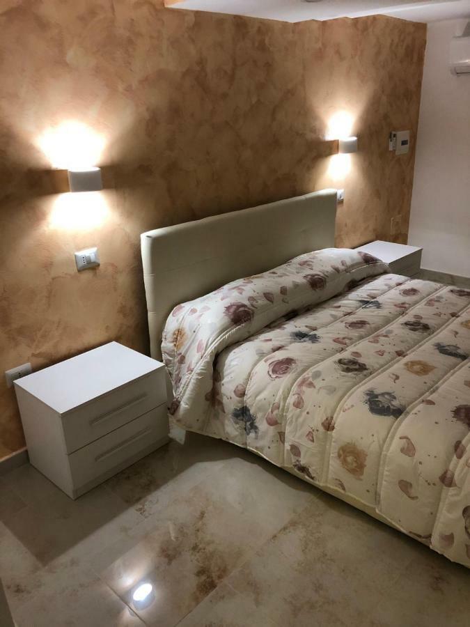 Appartamento Sole House Napoli Esterno foto