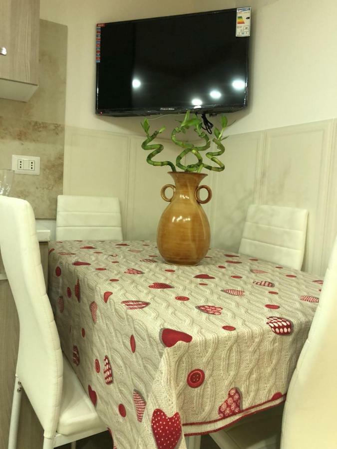 Appartamento Sole House Napoli Esterno foto